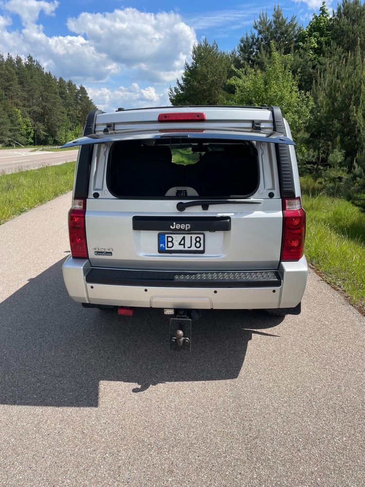 Jeep Commander 3.7 LPG , 2010