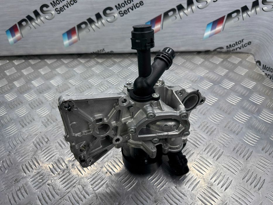 Помпа охлаждения BMW X5 G05 X6 G06 X7 G07 В58  11519453667