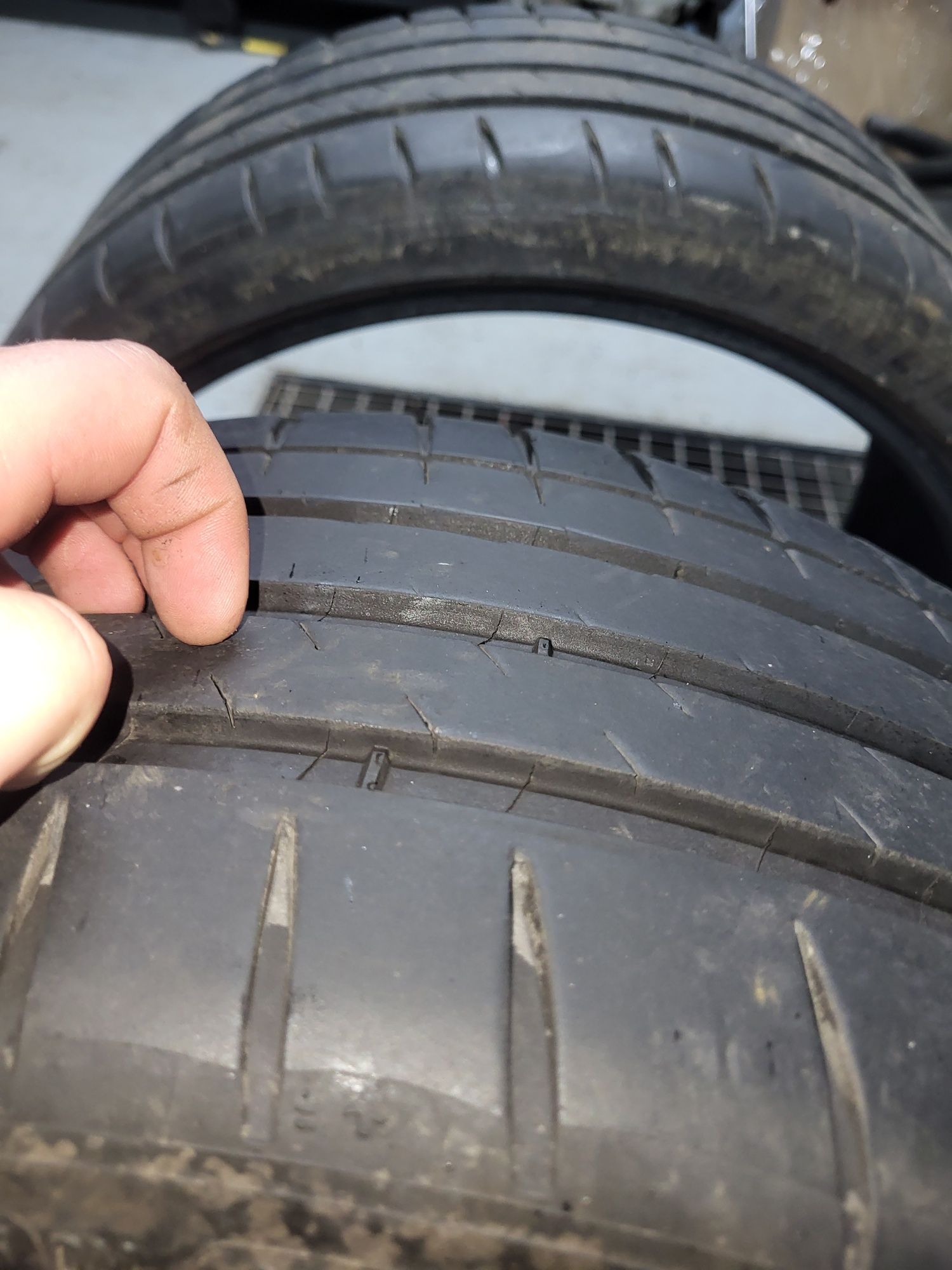 Michelin pilot sport 4s 245/30 R20
