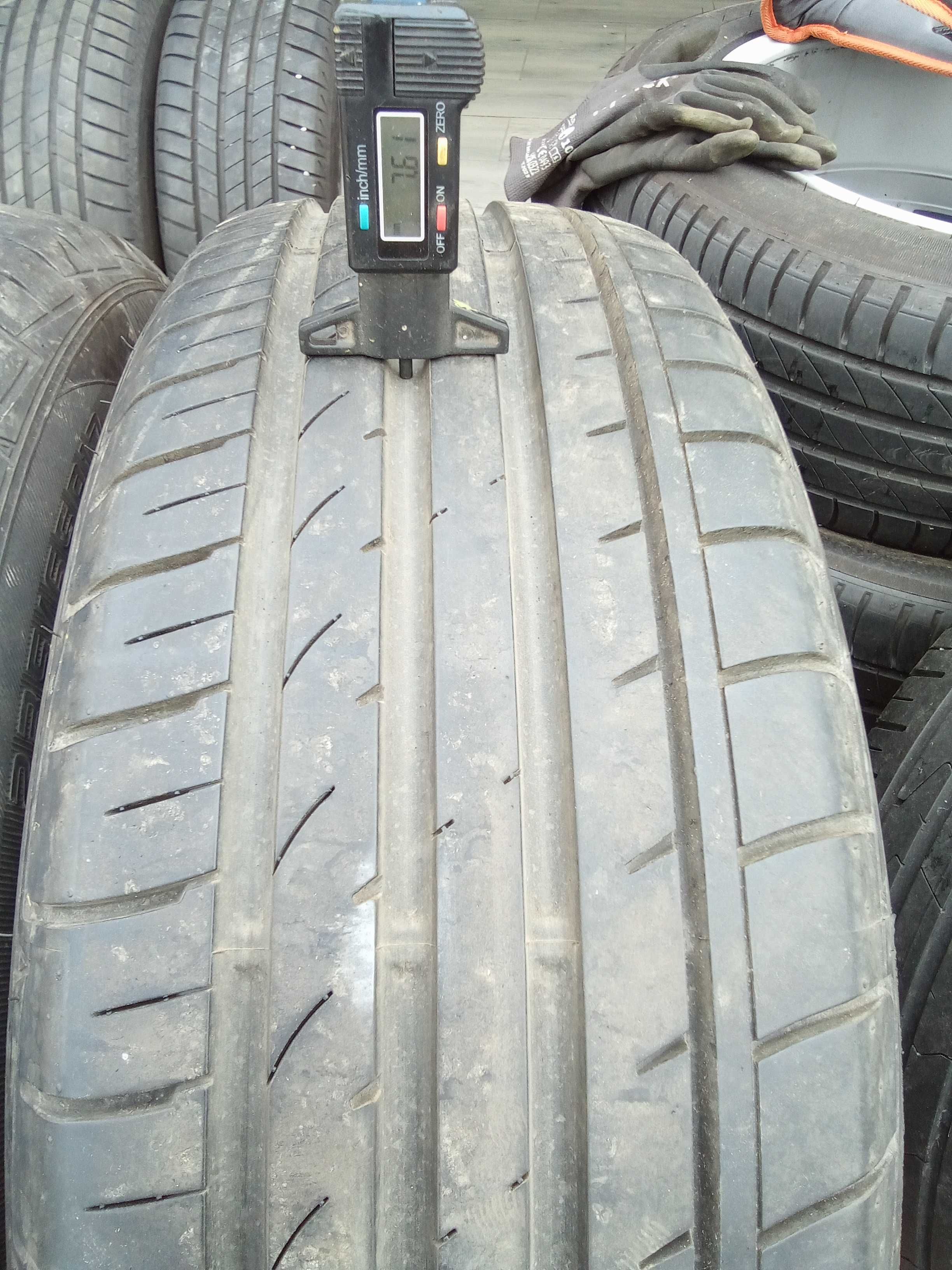 235/65 R17 108V Falken Azenis FK 453CC