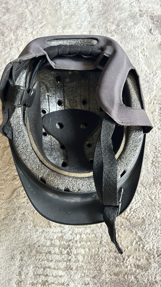 Kask jeździecki, konny