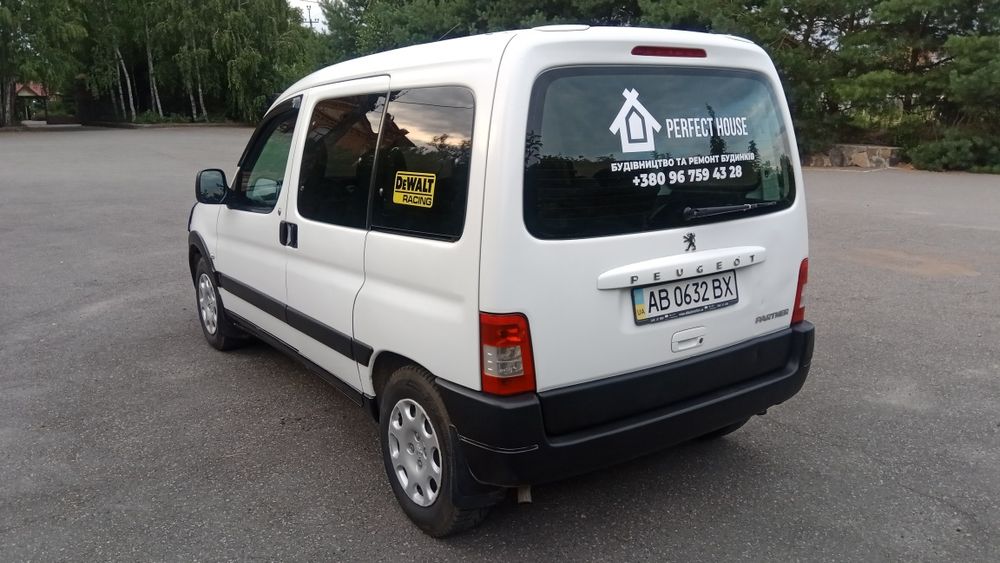 Пежо Партнер пасажир