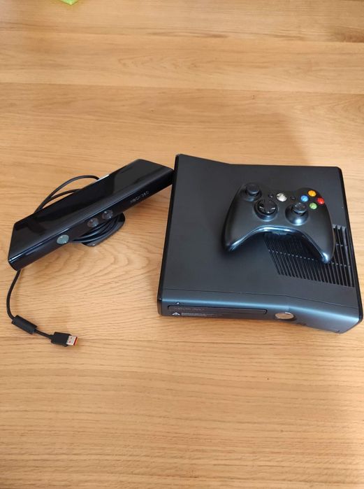 Xbox 360 250gb z kinect czarny 1 właściciel