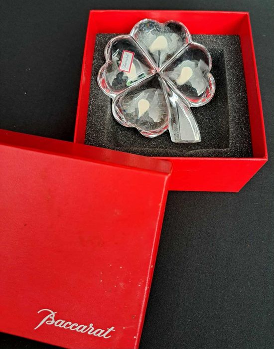 Pisa papeis em cristal Baccarat