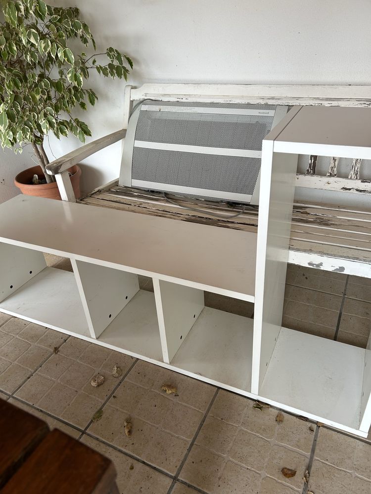 Movel  lacado para TV , estante