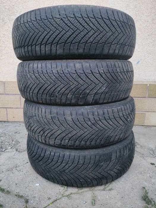 Opona zimowa 4 szt 195/65R15 Tristar SnowPower Hp