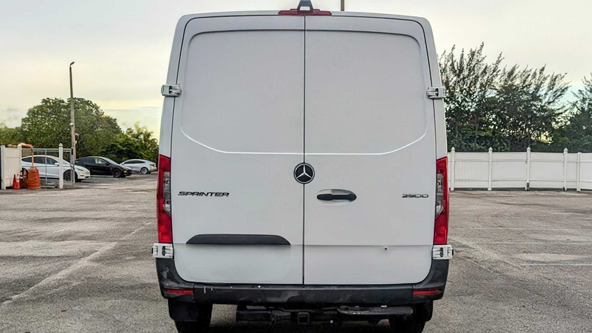 Mercedes-Benz Sprinter 2022