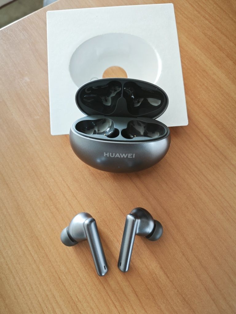 Bluetooth TWS гарнитура наушники Huawei Freebuds4i Silver Frost (Grey)