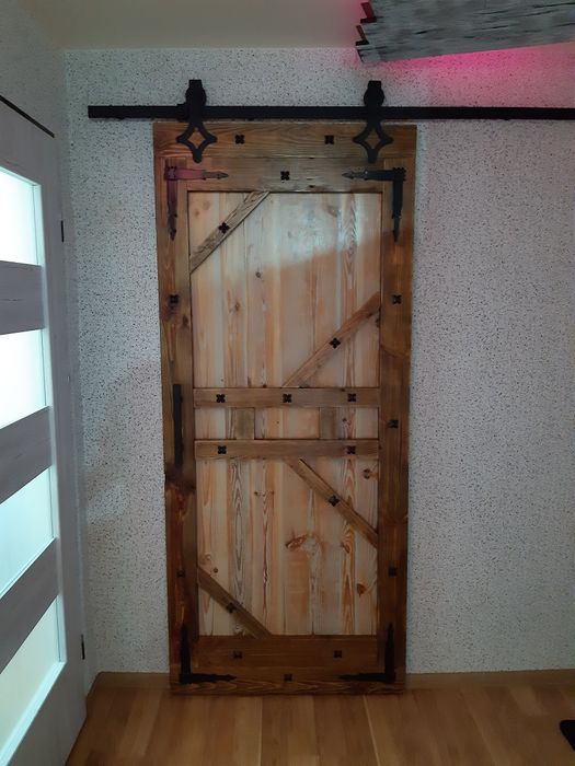 Drzwi przesuwane loft, stare deski