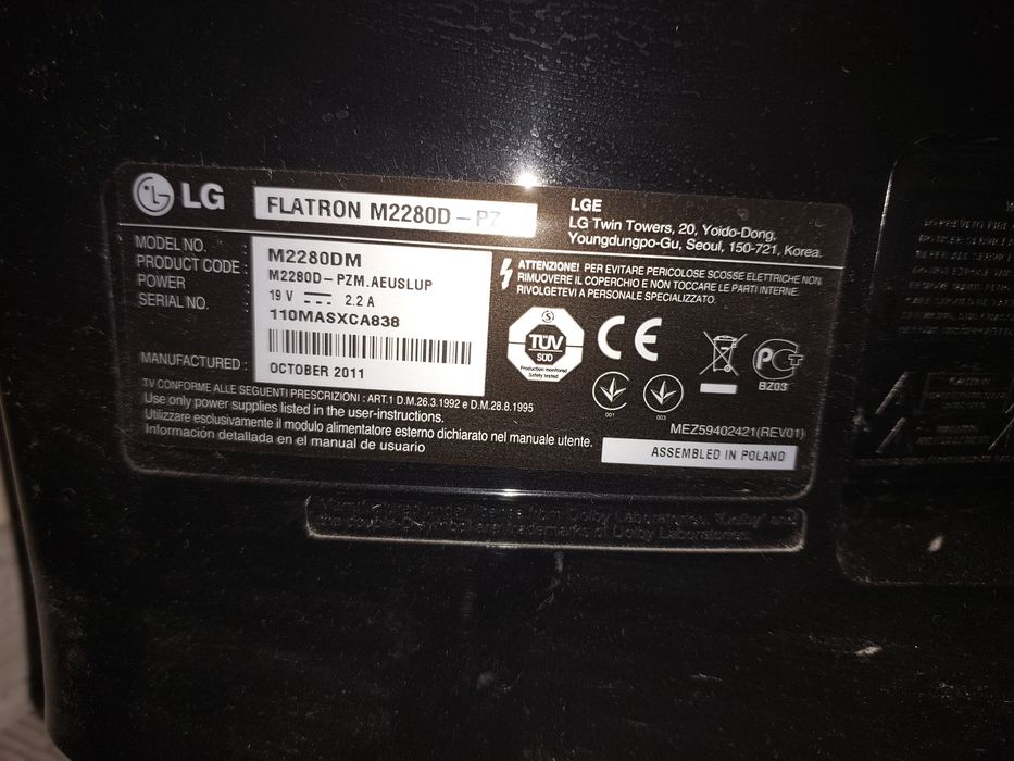 Телевізор LG FLATRON  M2280D