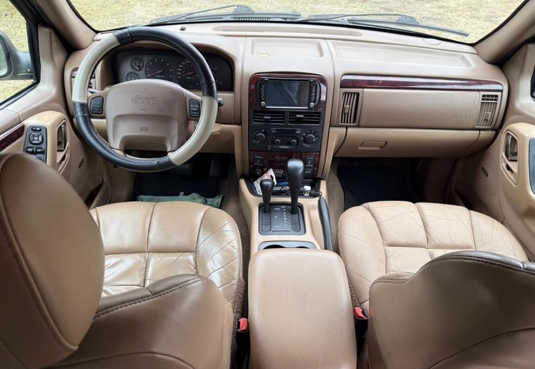 Продам Jeep Grand Cherokee 4,7 4×4