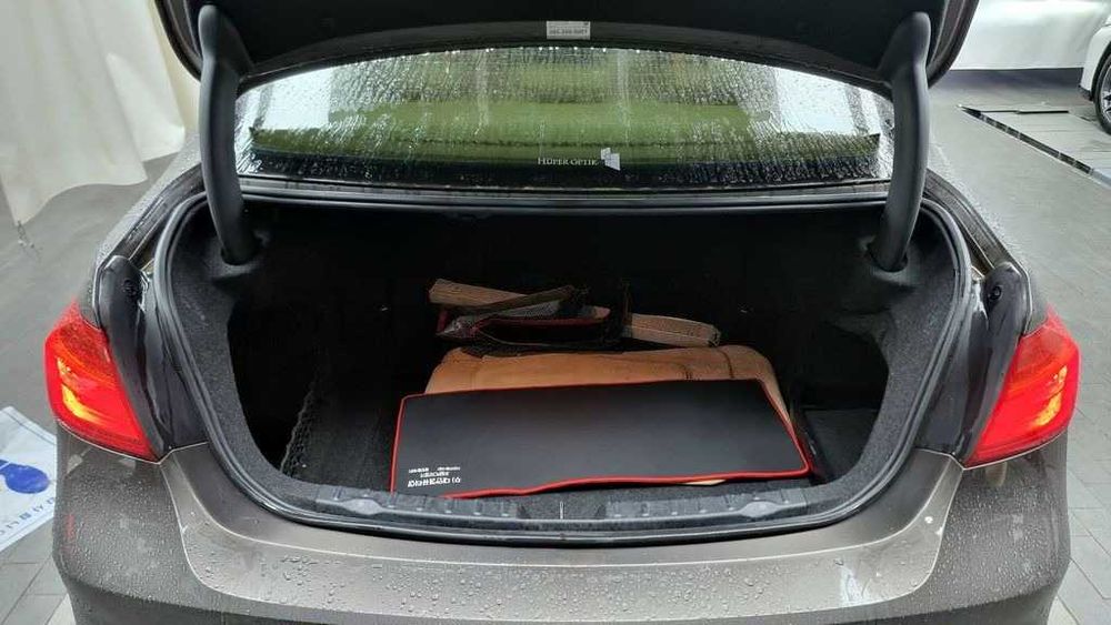 BMW 3 Series (F30) 320d