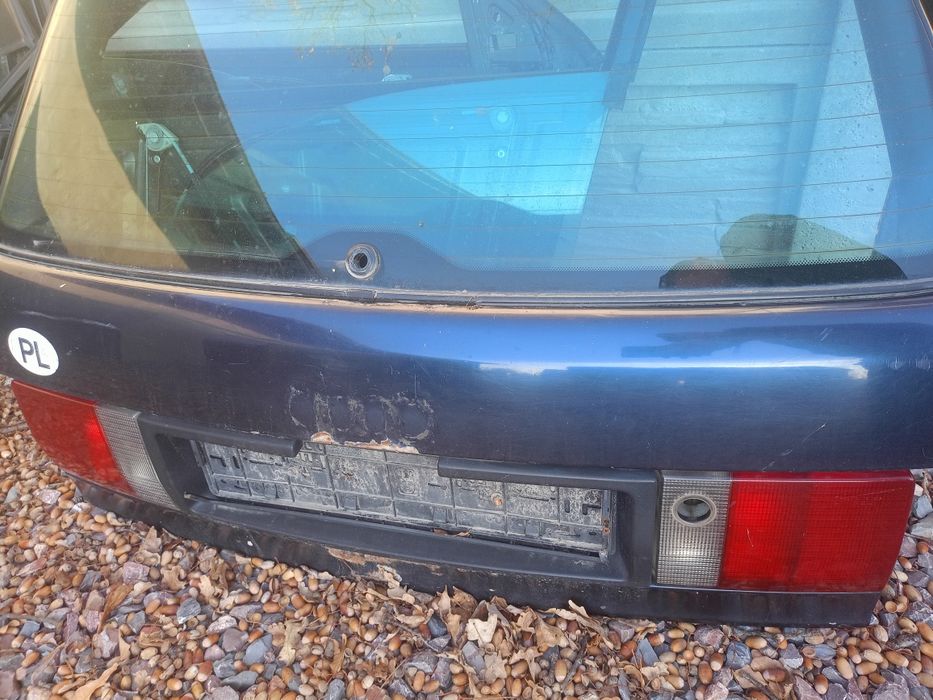 Klapa bagażnika z lampami audi 80 B4 kombi