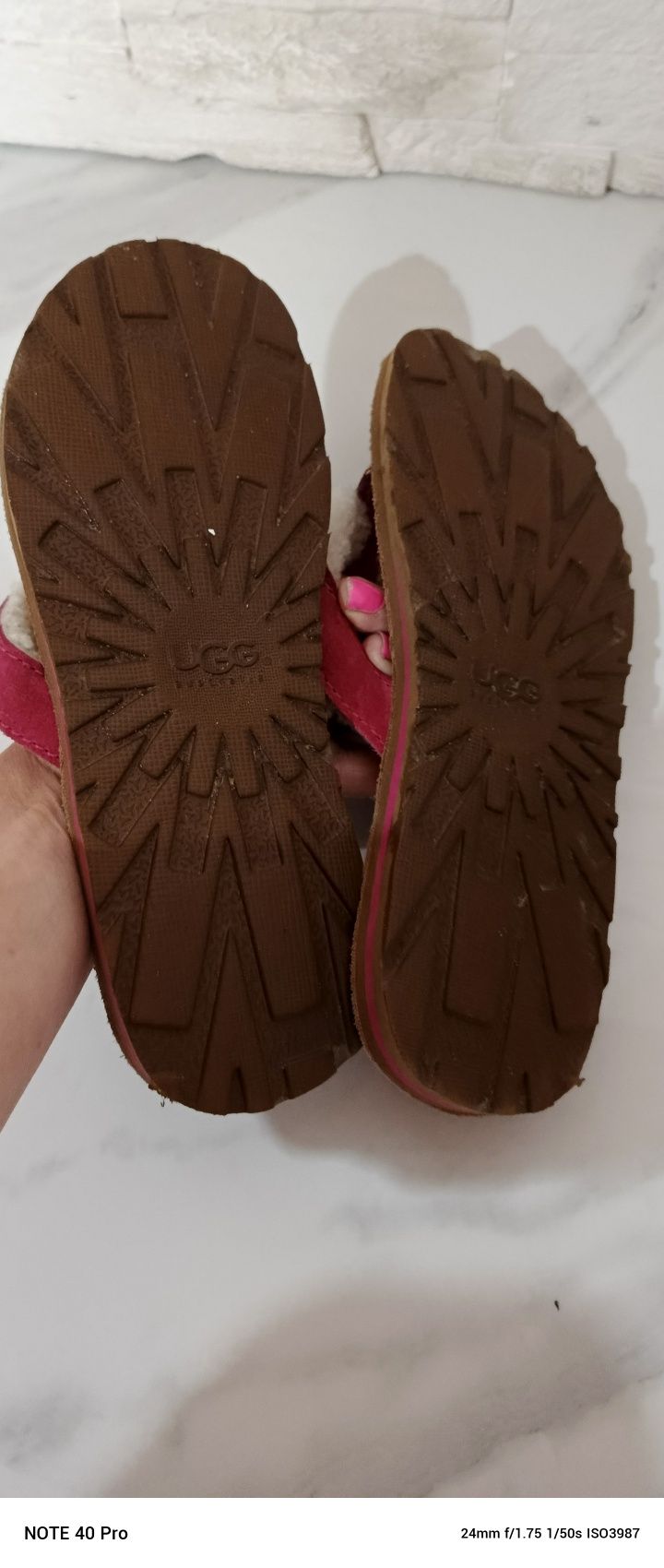 Klapki damskie UGG 38