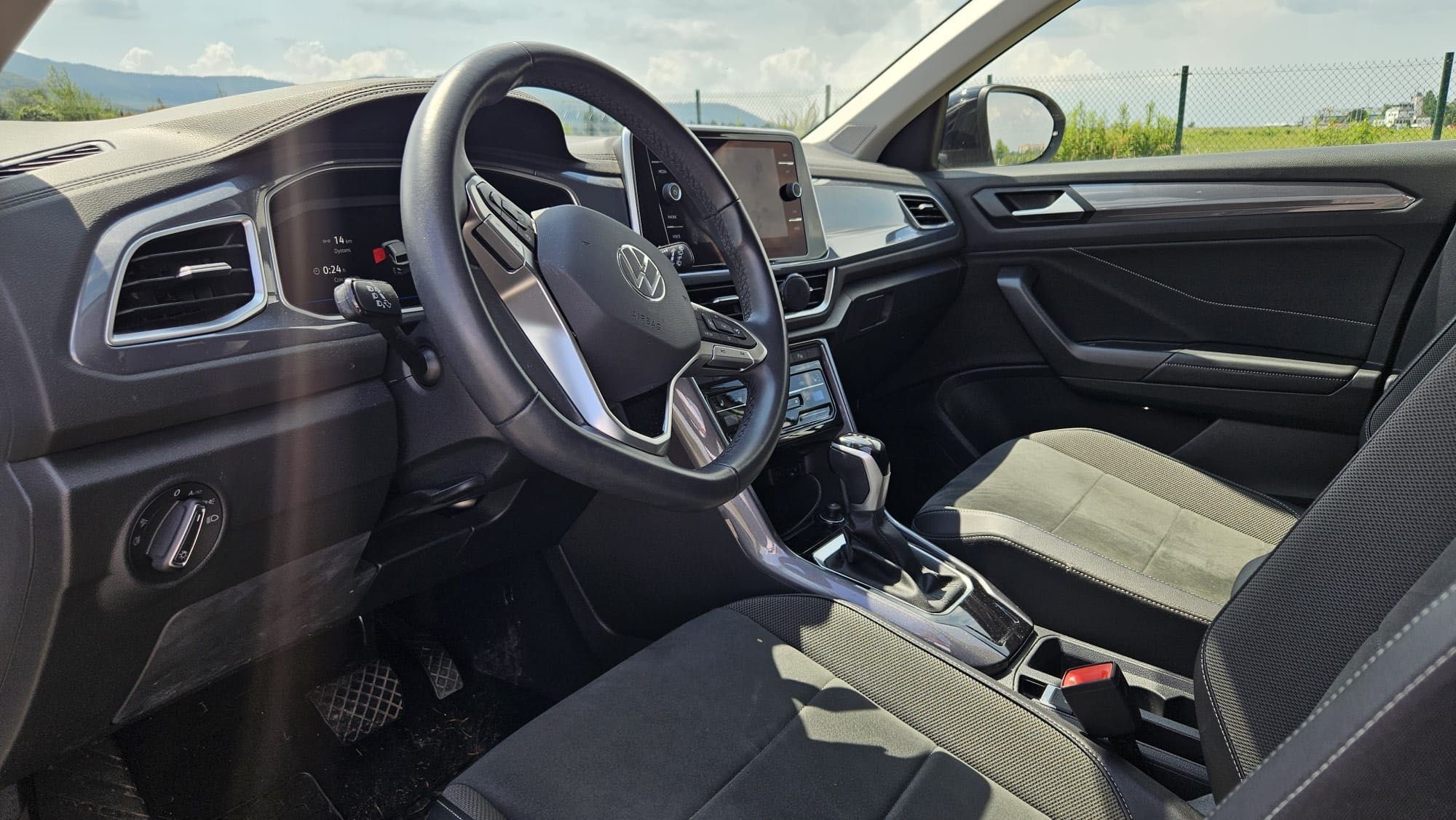 VW T-ROC 2022 1,5 DSG 150 KM do przejęcia leasing, salon PL