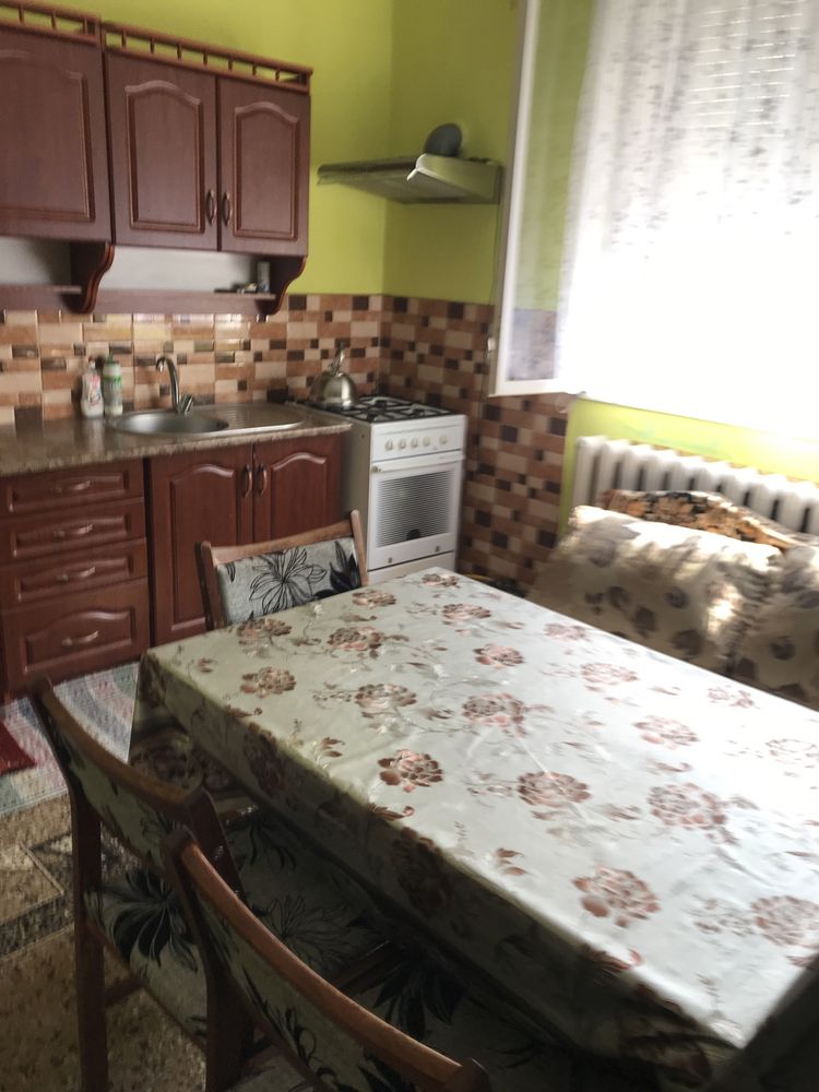 Здаю частину будинку у селі Велятино