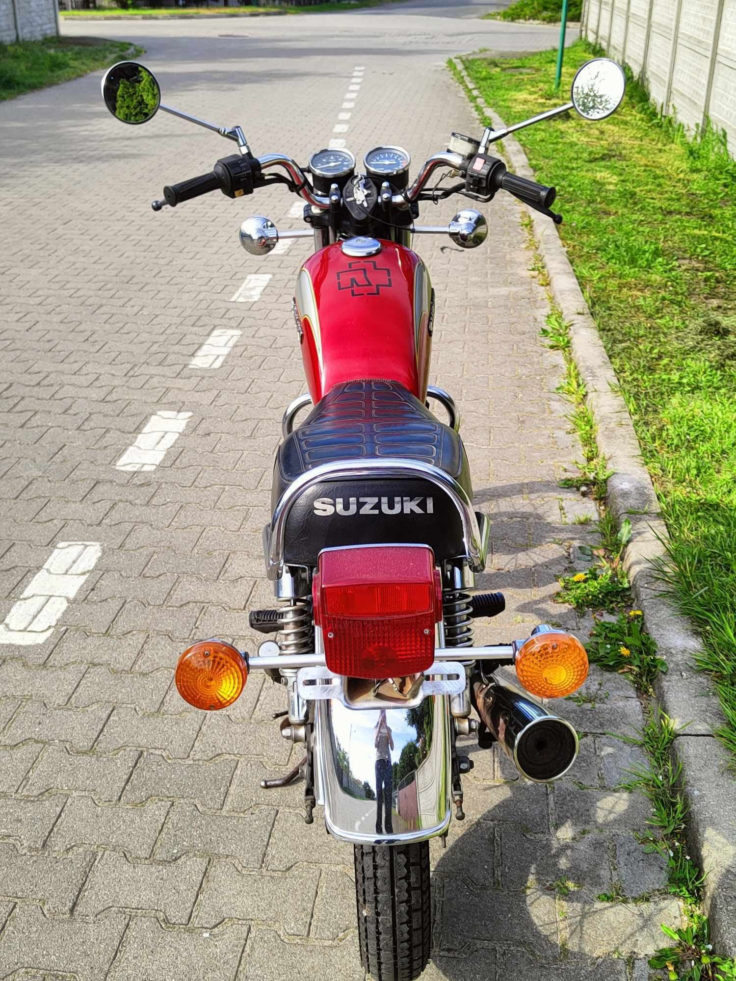 Motor Suzuki GN 125