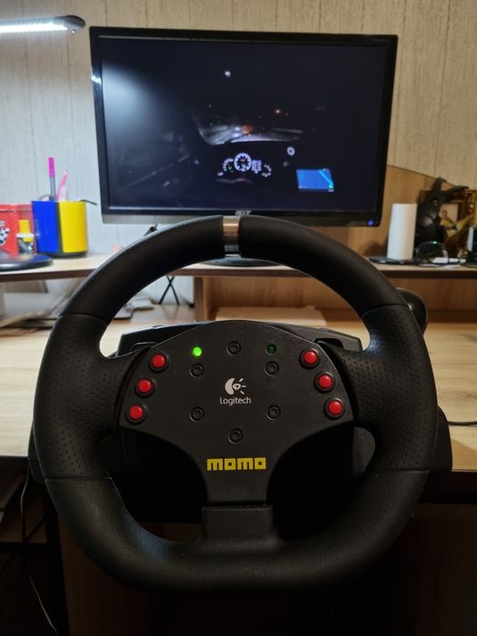 Ігрове кермо logitech momo racing + мод на 900° (або ж геймпад, руль)