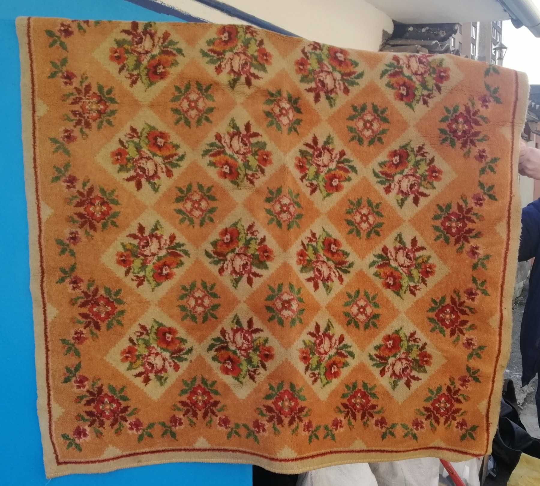 Килим розміром 2х1,35 м
