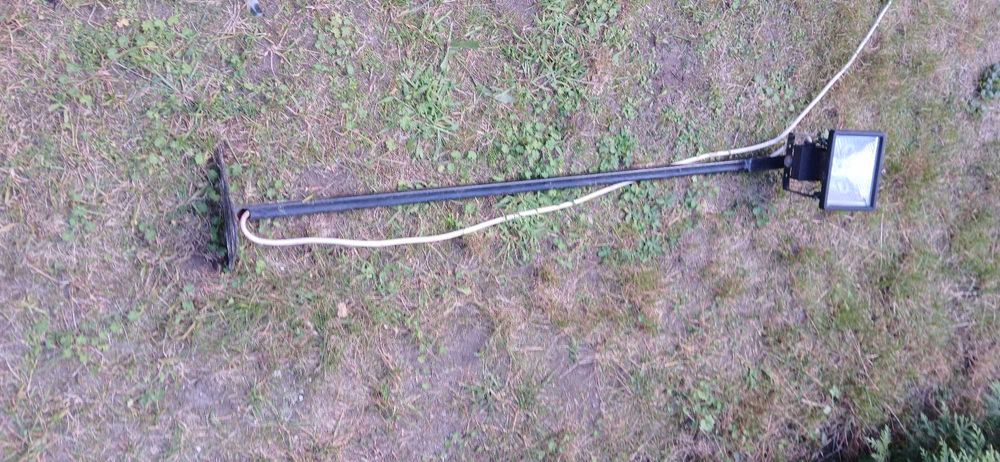 lampa zewnętrzna na wysięgniku 100cm