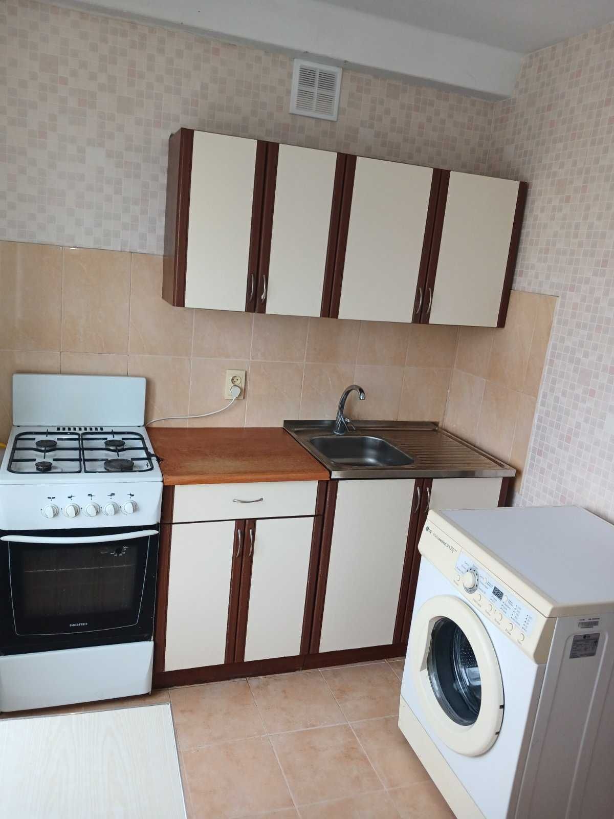 Сдам 1-комнатную квартиру в Космическом микрорайоне 6000 грн.