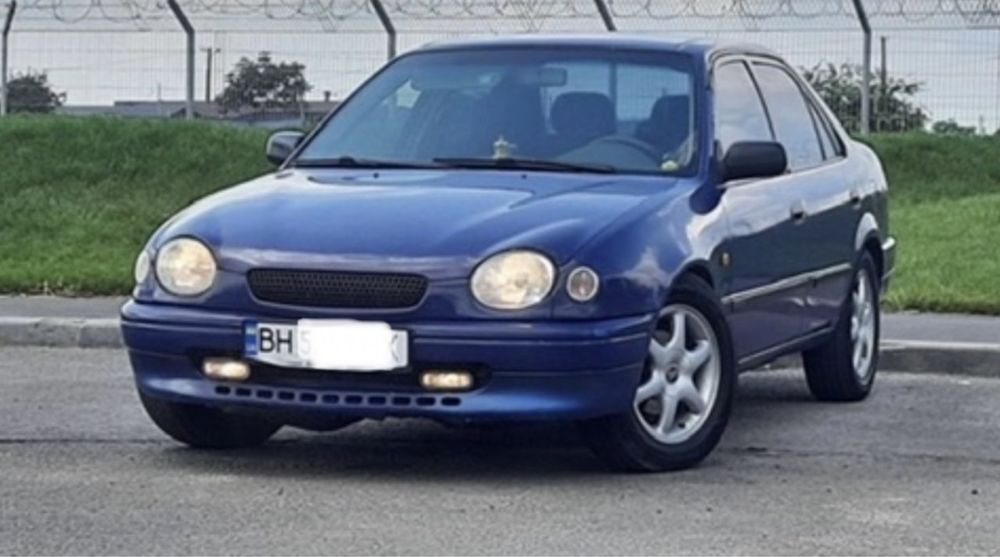 Toyota Corolla 1999г 1.4  Газ/Бензин