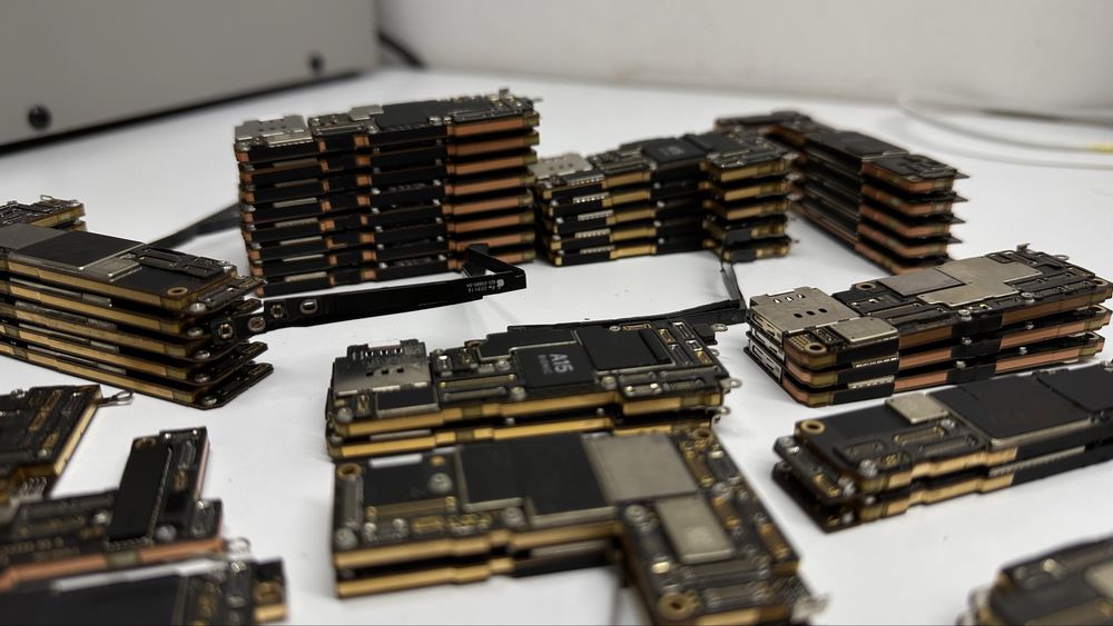 Плата icloud iphone 12,12pro,12pm,13,13p,13pm,14,14pro,14pm,15pm,15