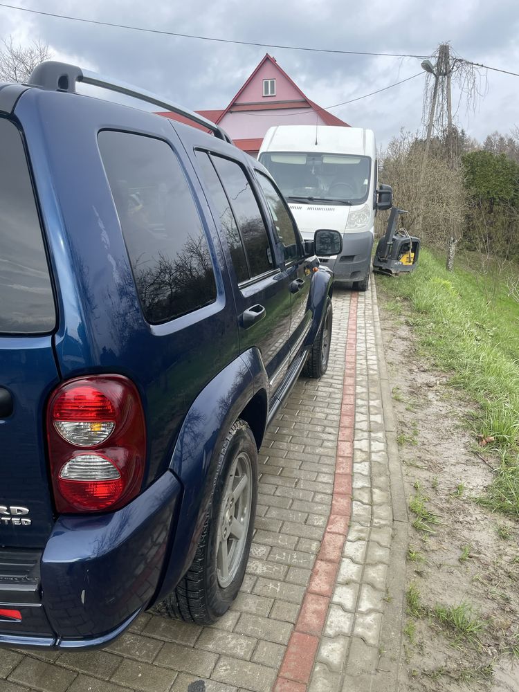 Jeep cherokee KJ 2.8crd