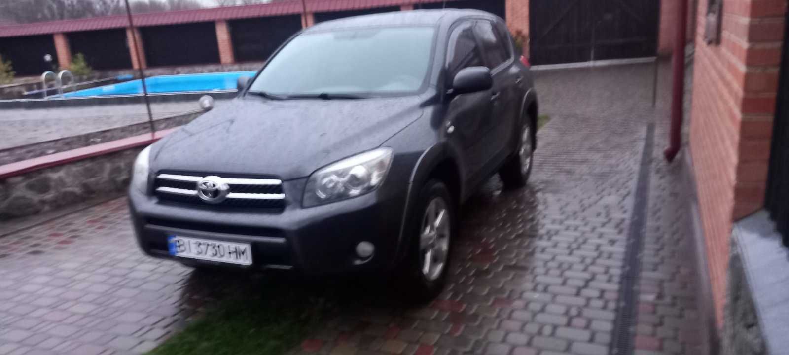 Продам Toyota RAW 4