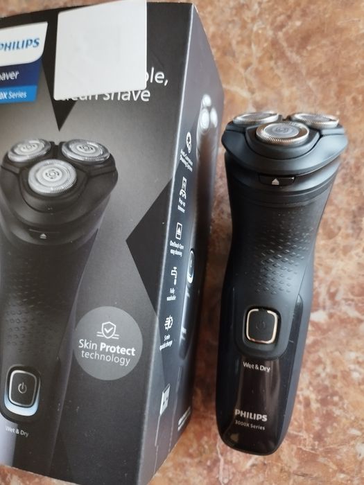 Електро бритва,нова.