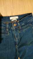 Spodnie jeans dzwony , z rozszerzanymi nogawkami Reserved 34