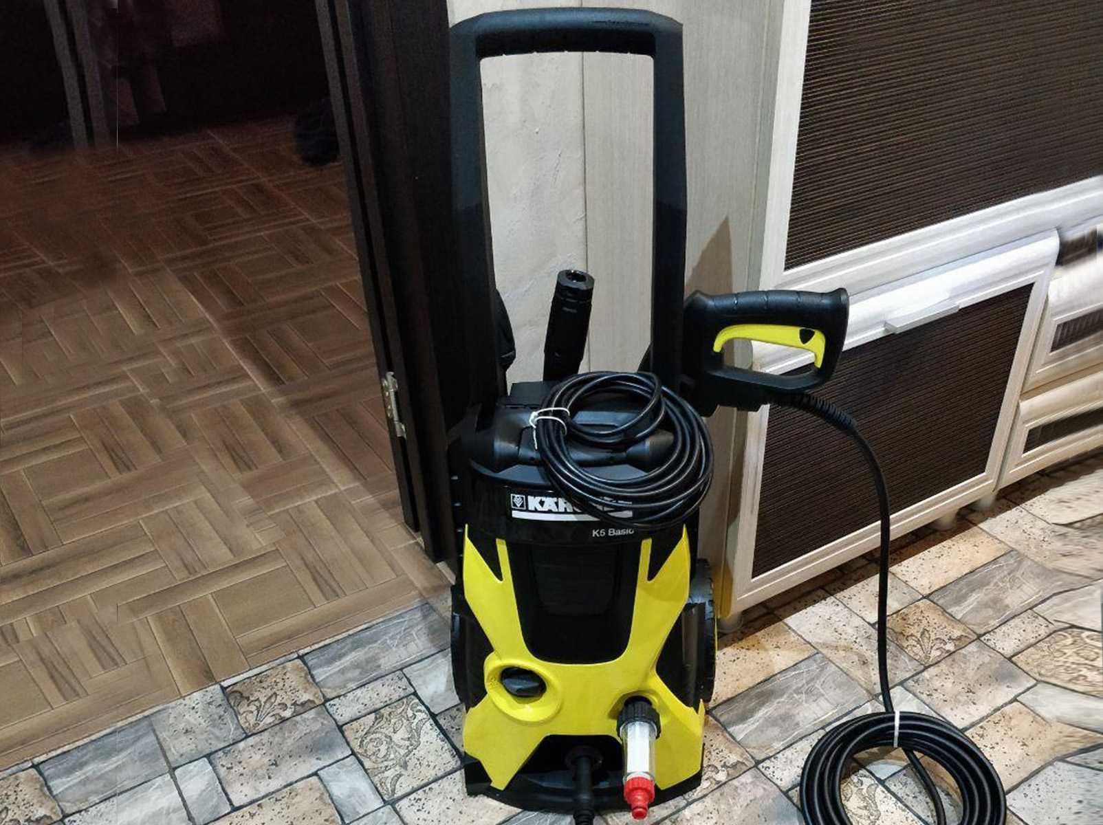 Аппарат высокого давления Керхер мини мойка Karcher K5 Basic минимойка