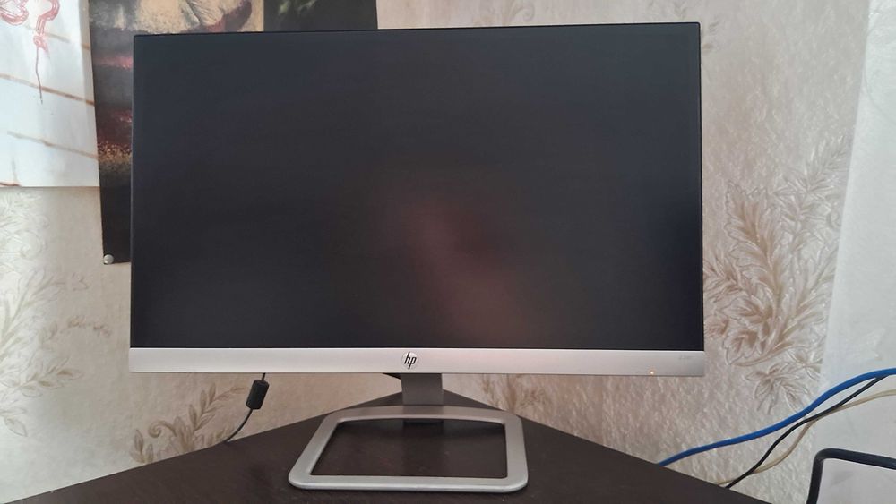 Монітор HP 22er / IPS, 1920 x 1080(FHD),  60 Гц, Безрамковий