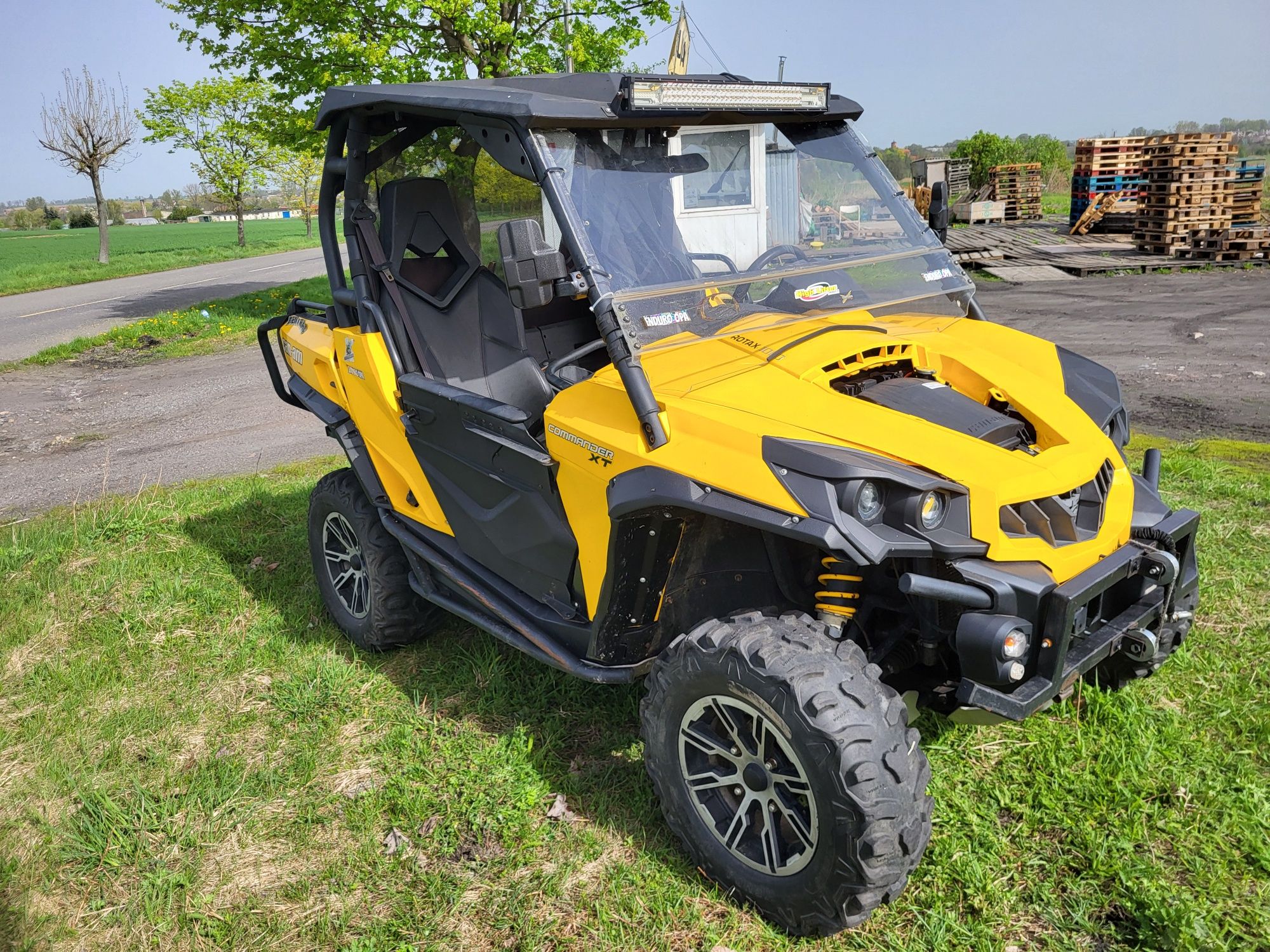 Can Am Commander 1000 XT