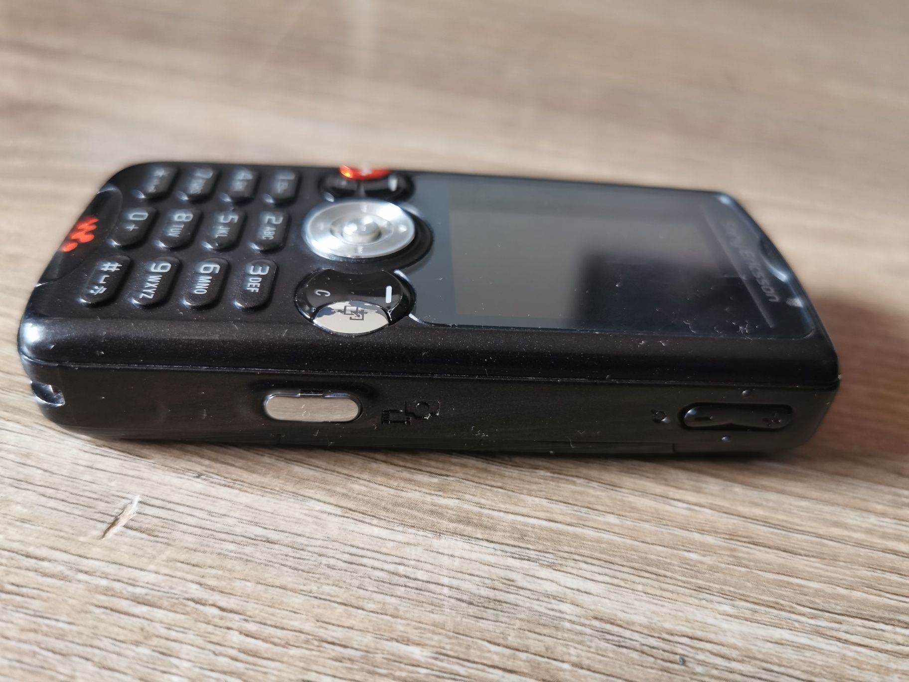 Sony Ericsson W810i walkman