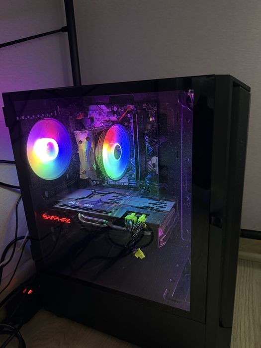 Ryzen 5500 RX 5700 XT 16 GB ram + монітор навушники