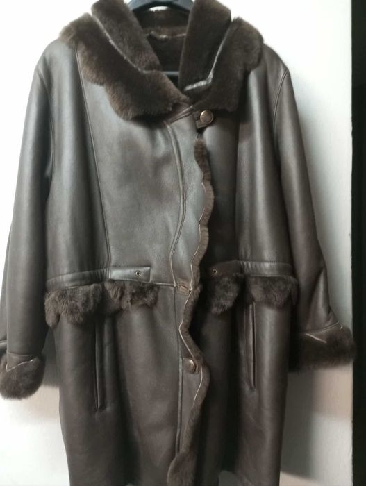 Nowy kożuch naturalny ciemny brąz