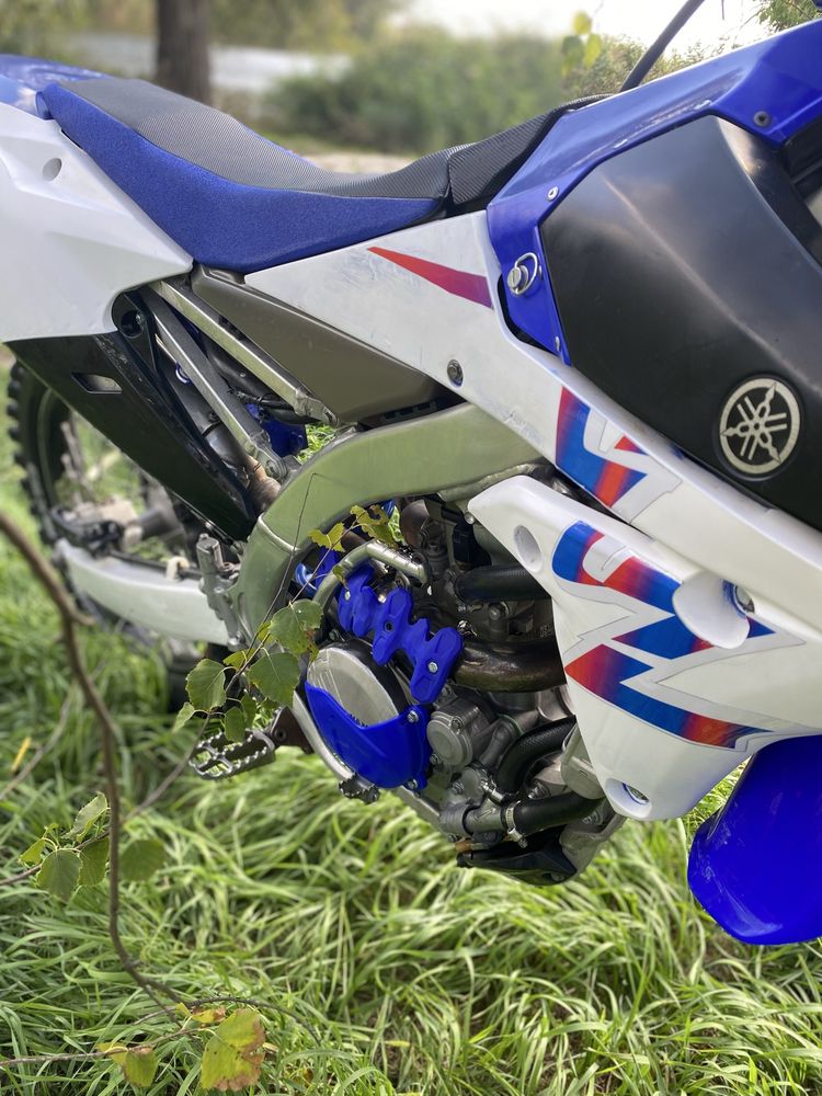 Yamaha yz250f (2015)