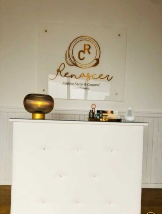 Mesa de cozinha 6 Cadeiras alto brilho