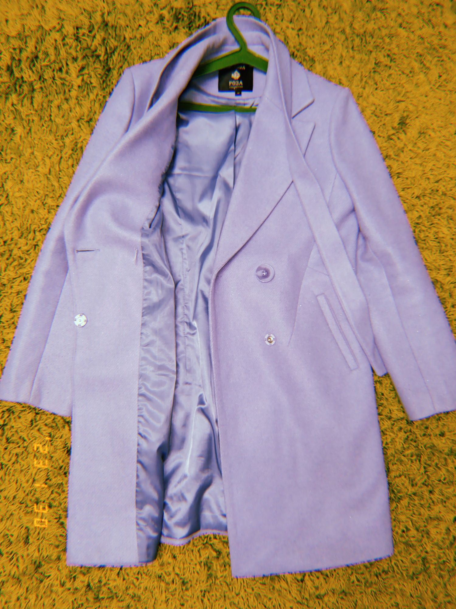Пальто жіноче лавандове