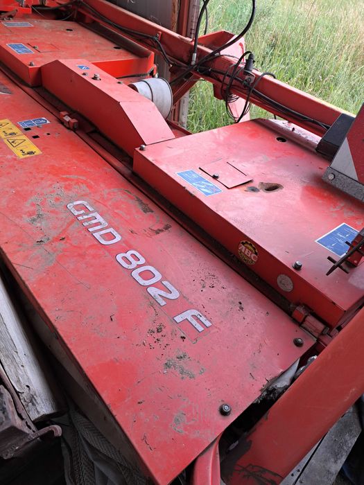 Sprzedam kosiarkę kuhhn GMD 208 F