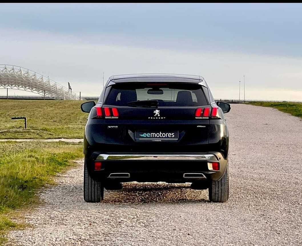 Vendo Peugeot 3008 GT Line  com caixa automática.