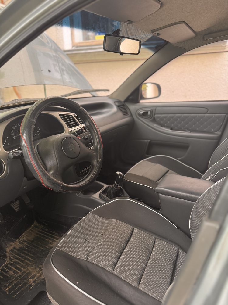 ЗАЗ Sens 1.3 2011 року