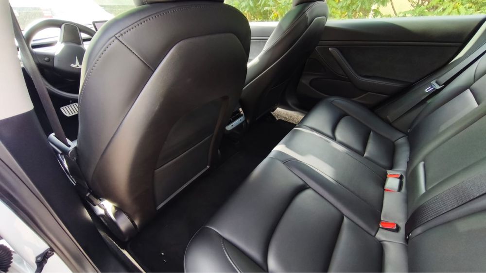 Tesla Model 3 Performance
