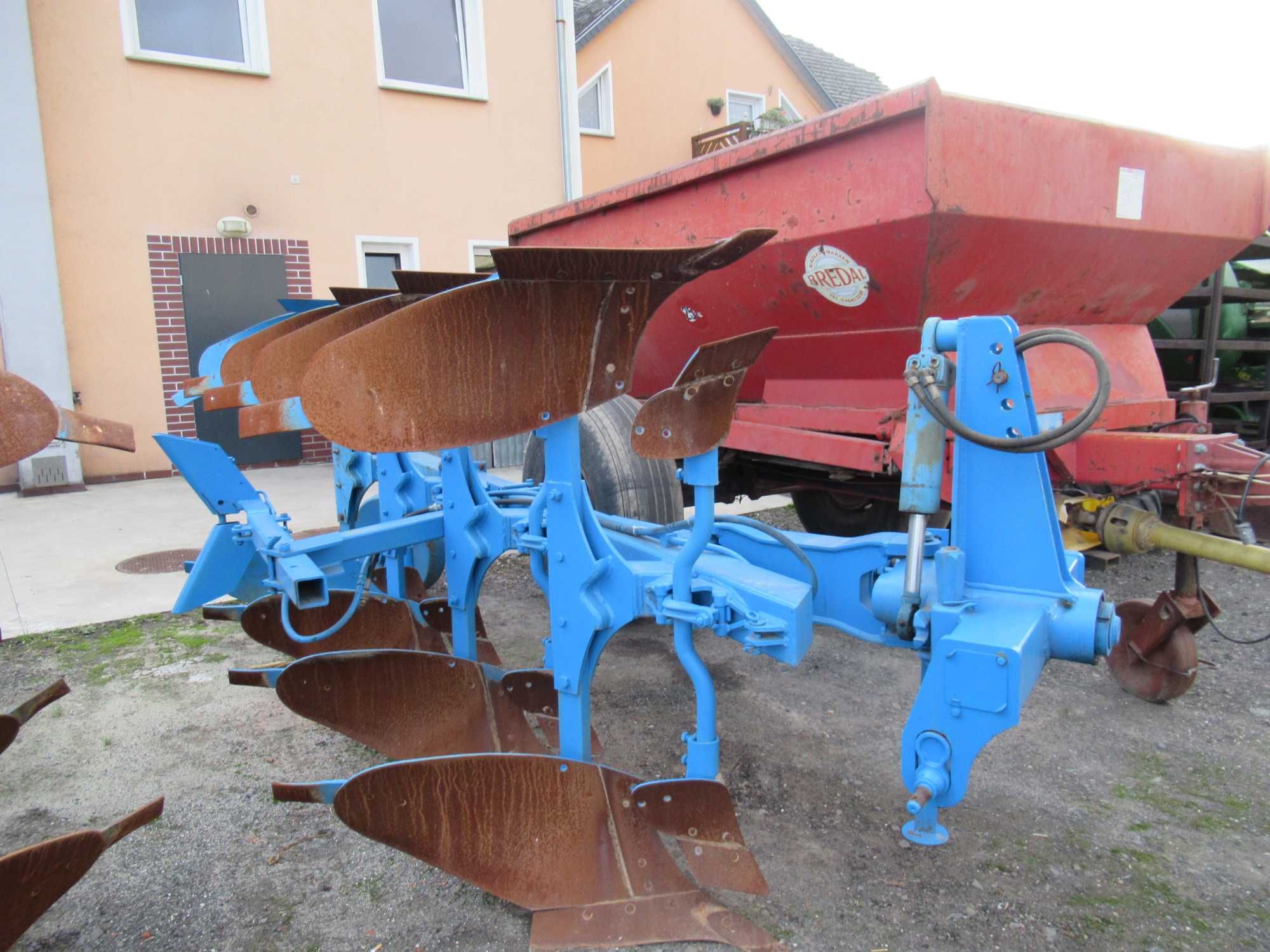 plug Lemken Opal 140