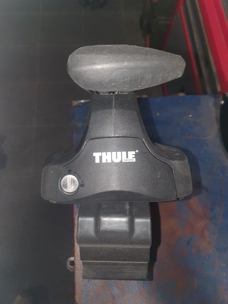 Bagażnik dachowy THULE + adaptery do Isuzu D-Max 2019r.
