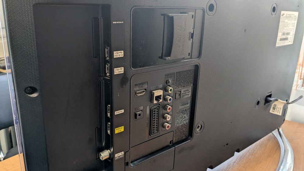 Телевізор Samsung UE32F4500AK