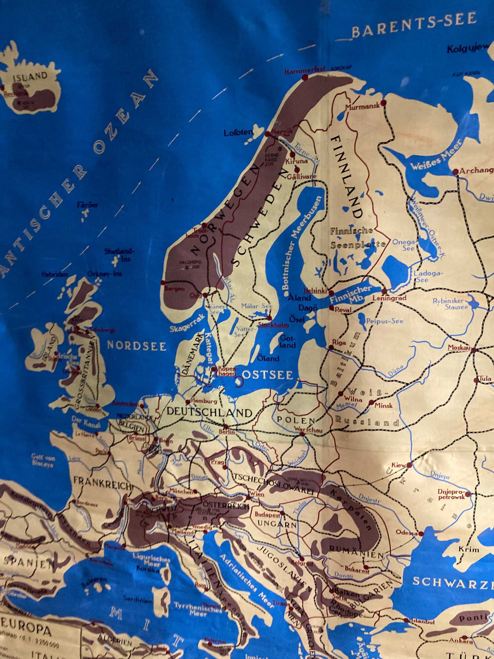 Przedwojenna lniana mapa lini kolejowych z lat 30. XX w.