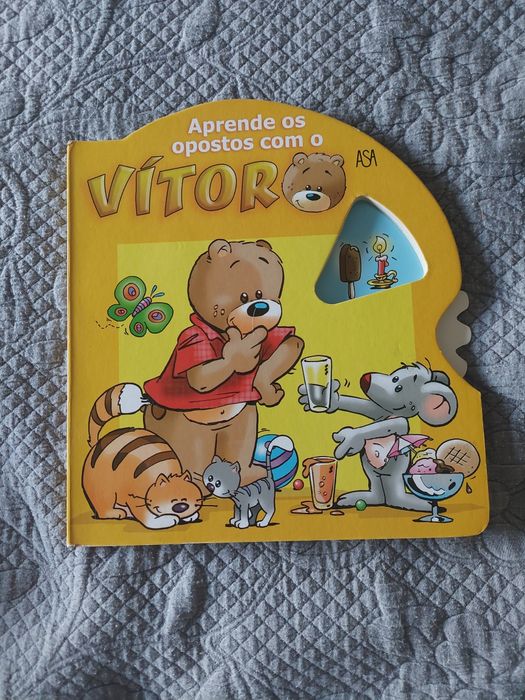 Livro infantil "Aprende com os opostos"