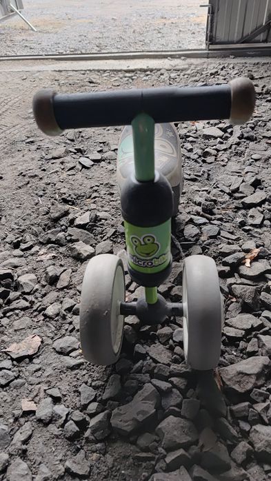 Rowerek pchacz zielony